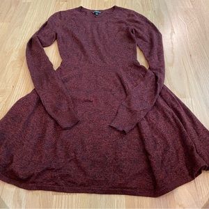 Express women’s XS crew neck light wt skater style sweater dress burgundy/blk